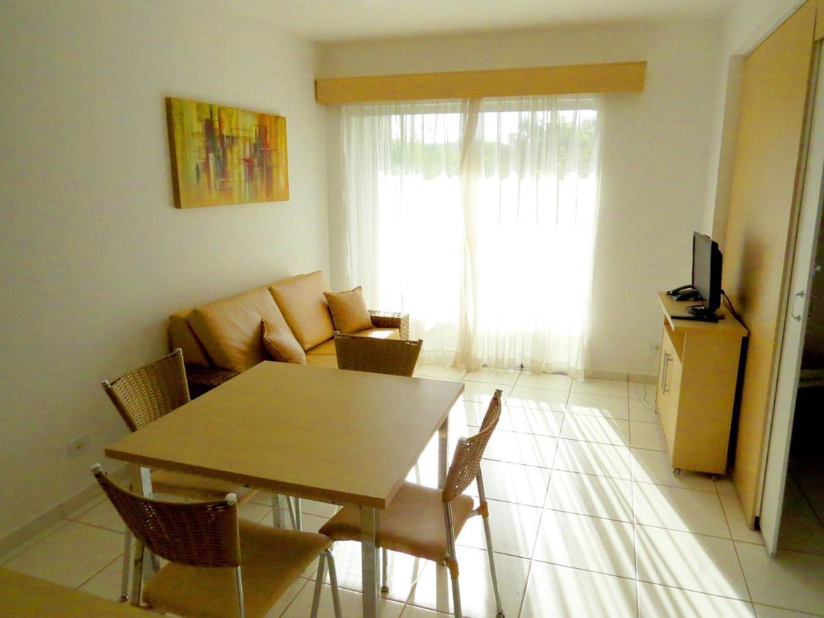 Pontal do Lago Apartamentos para Temporada Caldas Novas Exterior foto